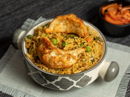 Crispy Momo Biryani