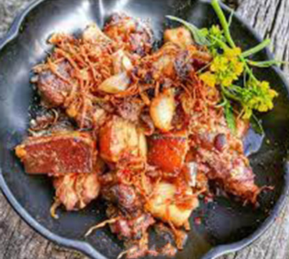 Smoked Pork With Dry Bambooshoots Fry