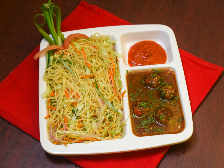 Veg Hakka Noddle With Veg Manchurian