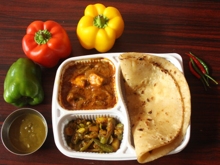 Aloo Paratha With Kadhai Paneer