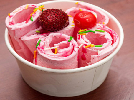 Fresh/Frozen Strawberry Ice Cream