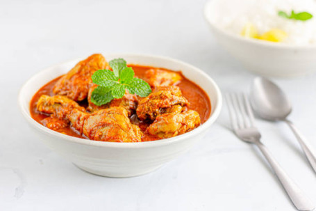 Curry Chicken Home Style [8Pcs]