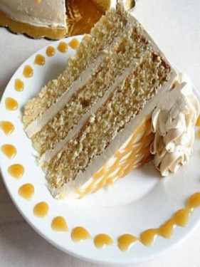 Milky Butterscotch Cake Pastry 1 Piece