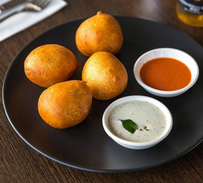 Mysore Bajji (4Pc)