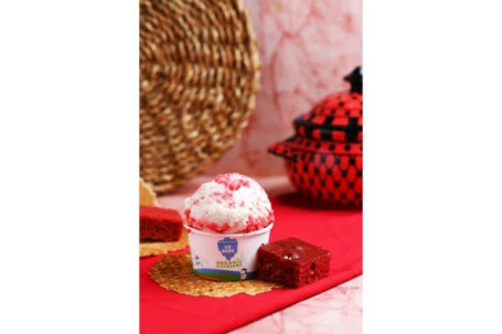 Red Velvet Ice Cream [Single Scoop]