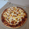 Golden Chicken Pizza 11