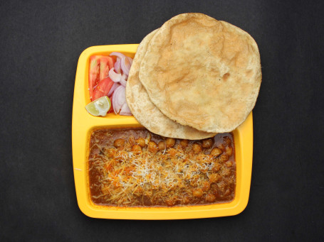 Cheese Chole Bhatoora