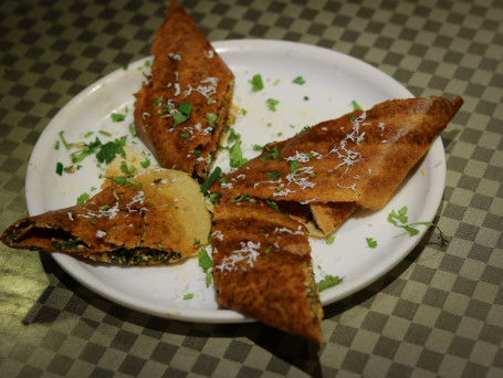 Cheese Palak Paneer Fancy Dosa