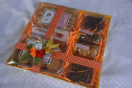 Large Hamper