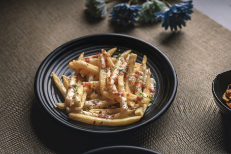 Cheesy Paprika Fries