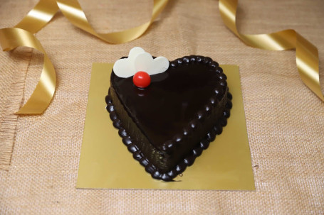 Heart Shape Choco Valentine's Cake [500 Grams]