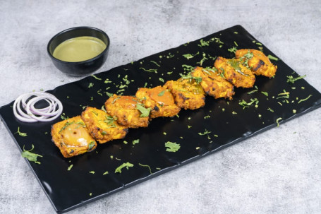 Chatpata Paneer Tikka(8 Pcs)