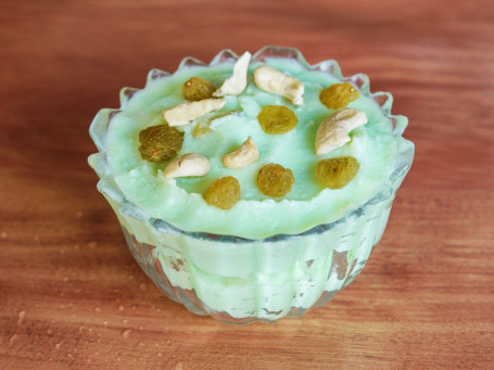 Green Vanilla Kaju Draksh Srikhand