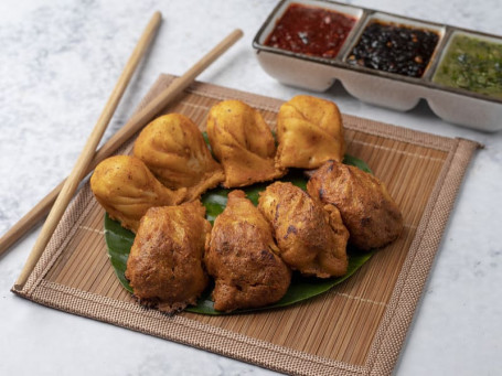 Chicken Platter Tandoori Momos [8 Pieces]