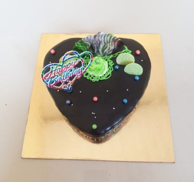 Heart Chocolate Couple Cake