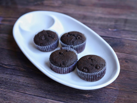 Chocolate Cupcake (4 Pieces)