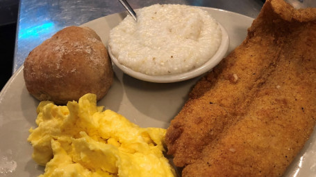 Fried Fish And Grits