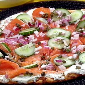 Lachs Pizza