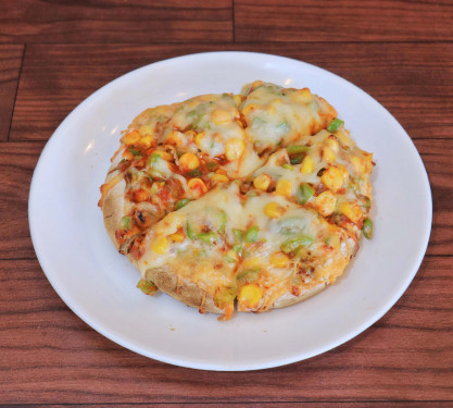 6 Corn Capsicum Cheese Pizza