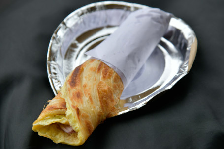 Single Egg Roll (1 Pc)