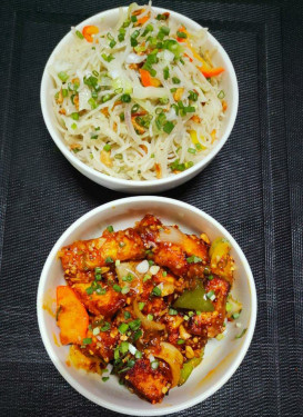 Chilly Garlic Paneer With Bon Garlic Noodle