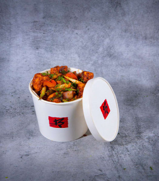 Berco's Chilli Paneer Dry Bucket