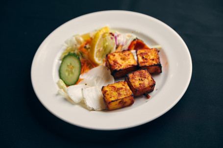 Paneer Tikka Gegrillt