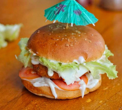 Macain Aloo Tikki Veg Burger