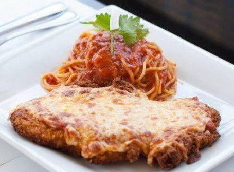 Poulet parmigiana Chicken parmigiana