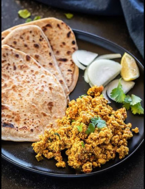 Egg Bhurji 2 Egg) 2 Plain Paratha Aachar