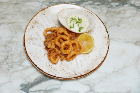 Deep Fried Calamari With Tartare Sauce