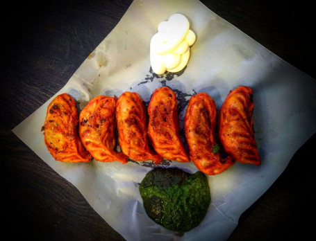 Pan Fried Paneer Momos 4 Pcs