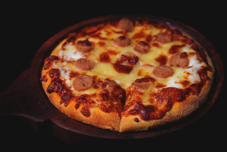 Small Chicken Sausage Cheese Pizza