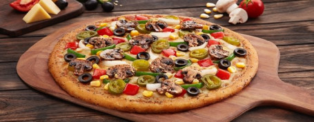 Veg Treat Pizza [Reg]