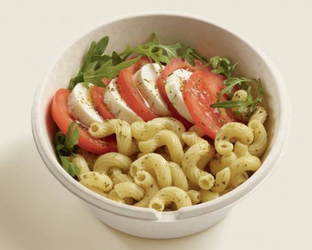 Tomaten-Mozzarella-Salat-Menü