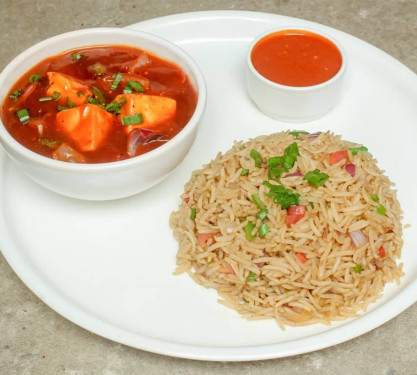 Chinese Combo (Fried Rice With Chilli Paneer)