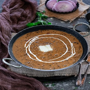 Chatpati Dal Makhni With Choice Of Rice (500 Ml)