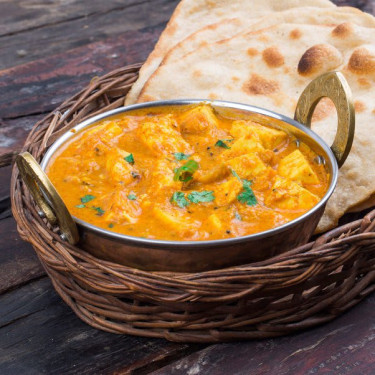 Mouth Watering Kadhai Paneer Meal