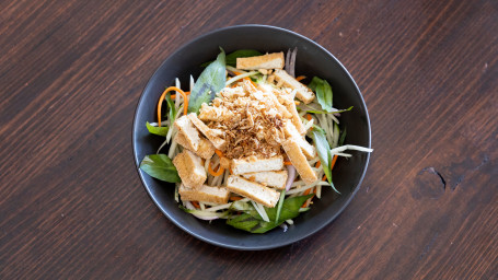 Green Papaya Slaw With Salt And Pepper Tofu And Prawn Crackers