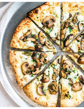 9 Mr. Spicy Mushroom Pizza