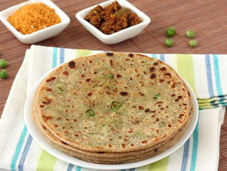 Aloo Mattar Paratha 2 Pcs) Served With Pickle)