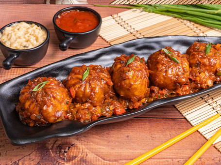 Veggie Manchurian Momos