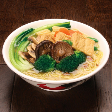 Mushroom And Vegetables Noodle Soup