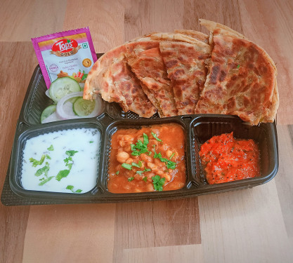 Desi Ghee Ka Paneer Matar Mushroom Paratha