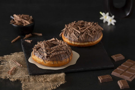 Milk Chocolate Dip Donut 1Pc)