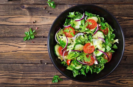 Indo Greek Salad Veg