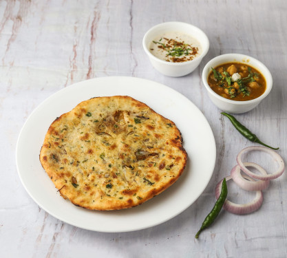 Gobhi Kulcha (Atta) (1 Pc)