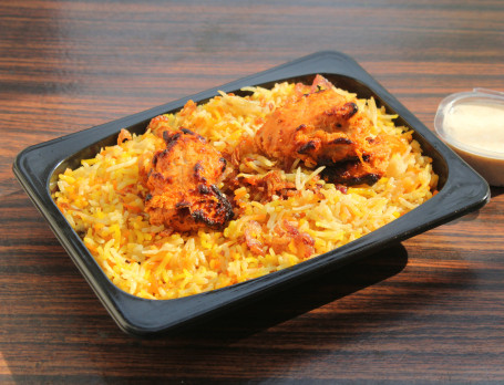Chicken Tikka Biryani (Half Kg) Raita