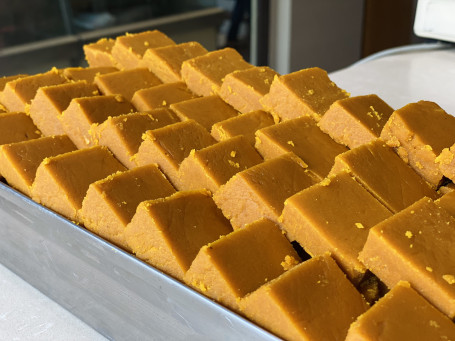 Besan Barfi (500 Gms)