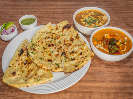 Tawa Tikka Masala Dal Makhani Salad Naan (1 Pcs)